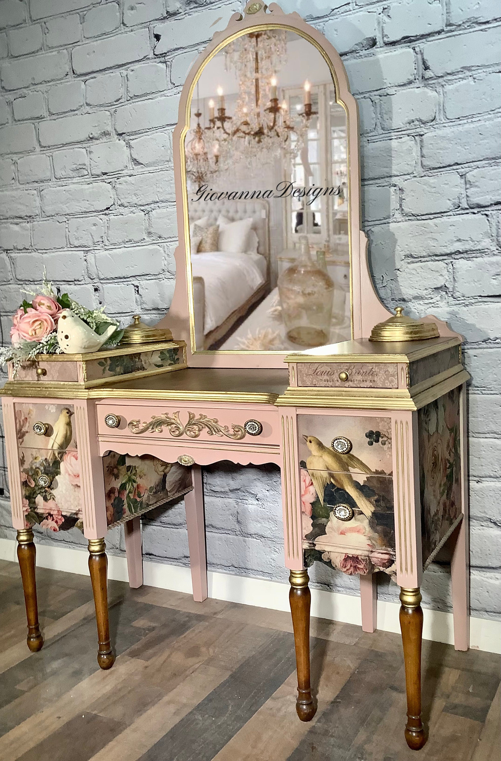 Antique dressing table for sale discount