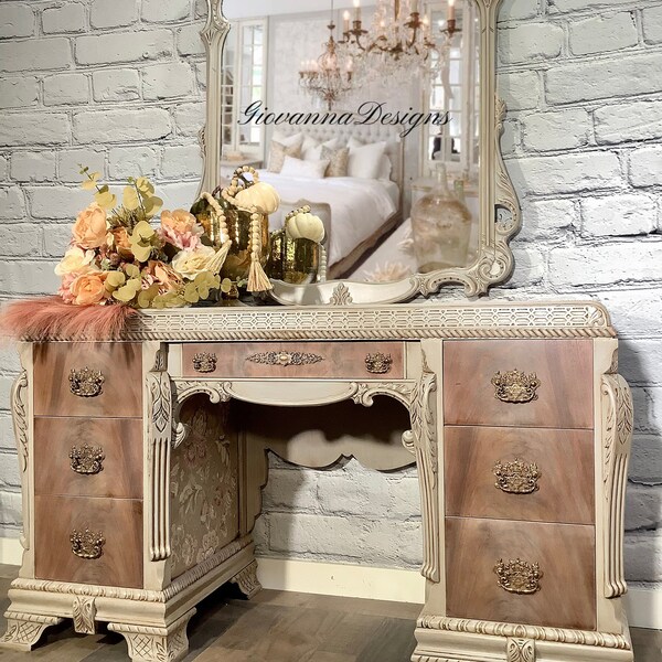 Vintage Vanity Table - Etsy
