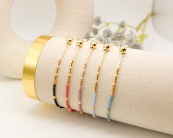 Winter seed bead stacking bracelet | 18k gold filled with colorful and gold tiny beads  | beaded stretch bracelet  | seed bead | elegant