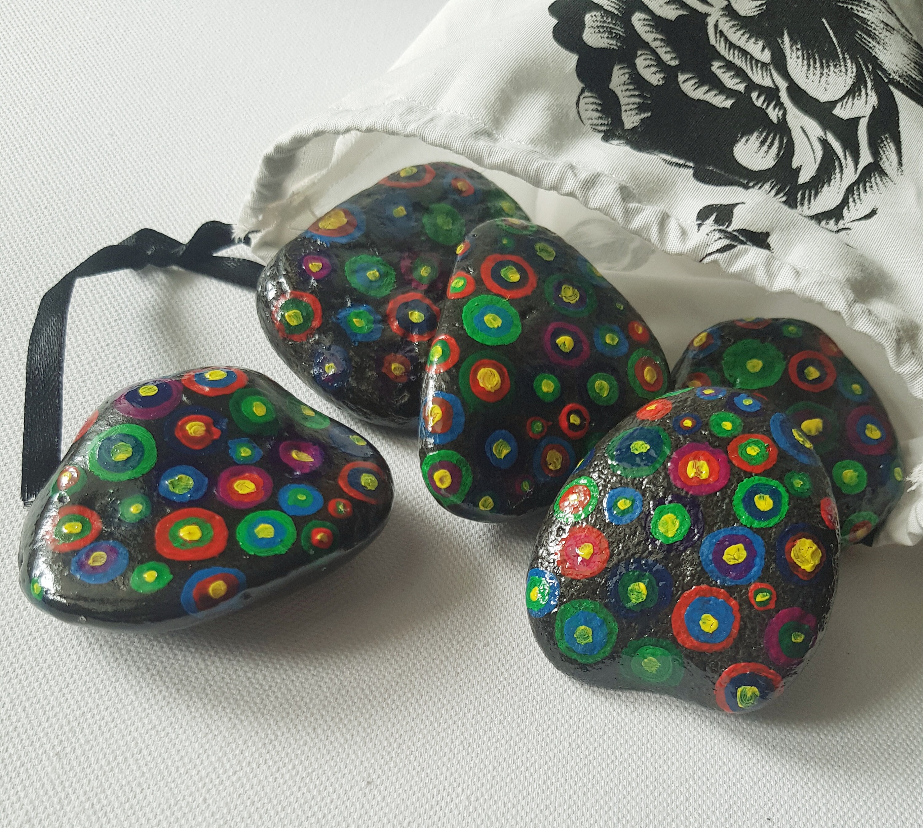 Lot de Galets Peints à La Main Façon Mandala