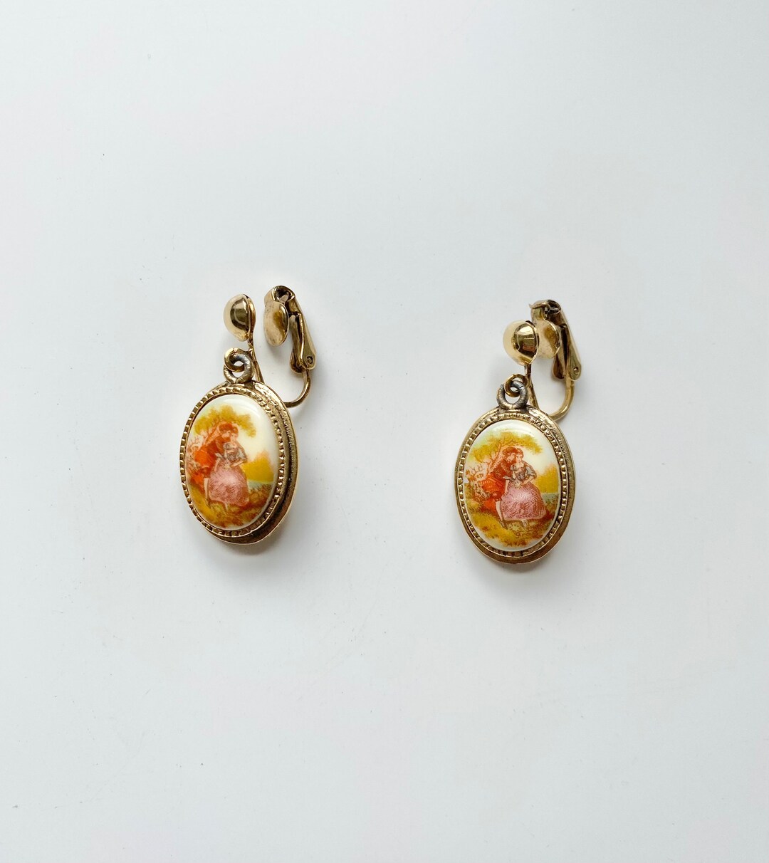 Vintage Cameo Clipon Earrings Etsy