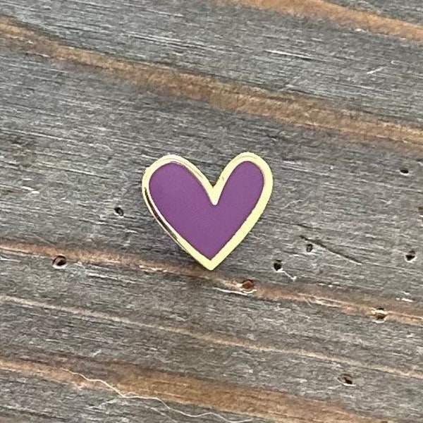 Little Purple Heart .5” Gold Enamel Pin