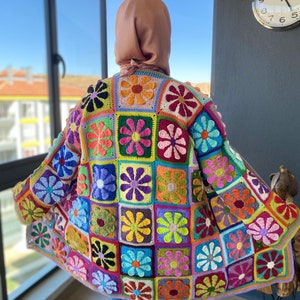 Virkad Daisy Mormor Fyrkantig Kofta: Boho Färgglad Kavaj, Handgjord Virkad Mormor Fyrkantig Kofta, Färgglad Patchwork Bomullskavaj