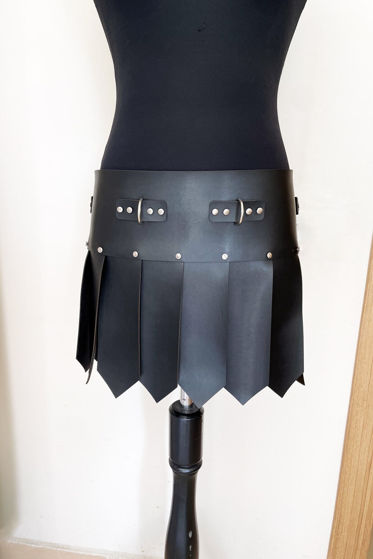  renvena Men's Roman PU Leather Skirt Gladiator Kilt