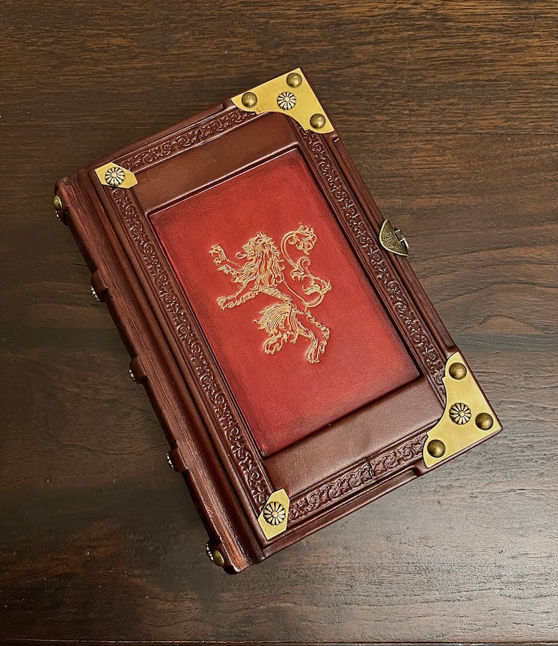 Medieval styled leather journal - Heraldic book - Royal sketchbook - Lion coat of arms - Fantasy journal - Magician book image 7