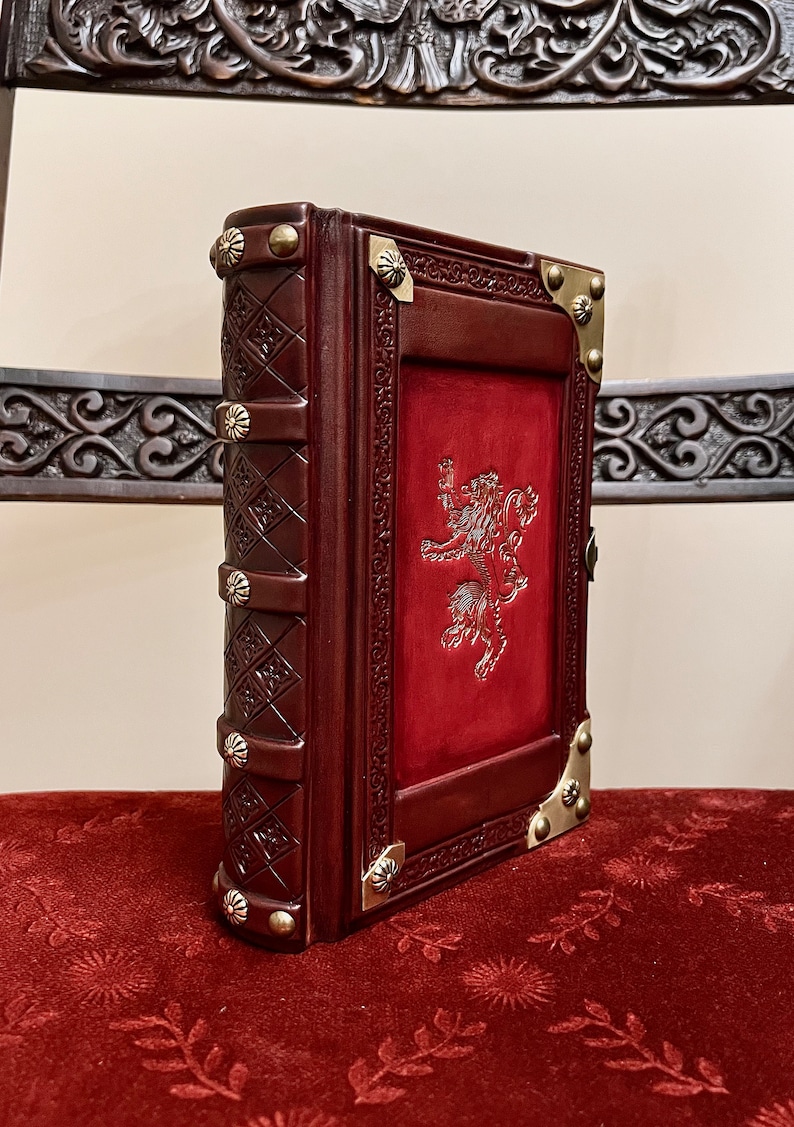 Medieval styled leather journal - Heraldic book - Royal sketchbook - Lion coat of arms - Fantasy journal - Magician book image 9