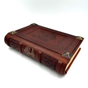Helm of Awe lederen dagboek, Viking Noors heidens boek afbeelding 2