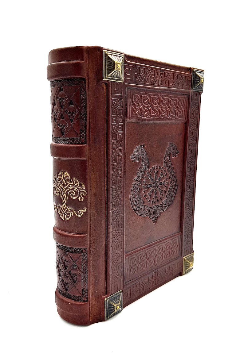 Helm of Awe lederen dagboek, Viking Noors heidens boek afbeelding 5