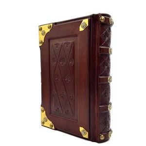 Medieval styled leather journal - Heraldic book - Royal sketchbook - Lion coat of arms - Fantasy journal - Magician book image 5