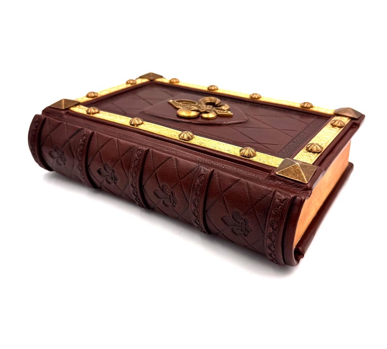 Stemma del giglio - Libro araldico - Taccuino reale - Diario in pelle in stile medievale - Giglio di giglio - Diario fantasy - Libro del mago immagine 6