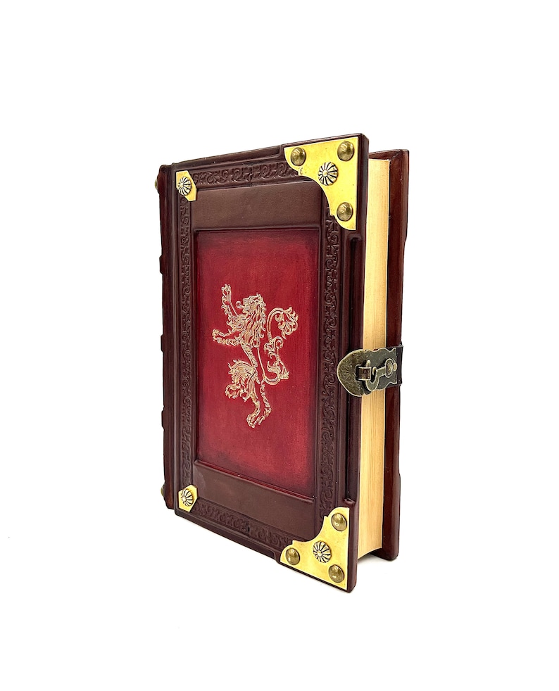 Medieval styled leather journal - Heraldic book - Royal sketchbook - Lion coat of arms - Fantasy journal - Magician book image 4