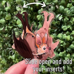 Pallid Bat OPENING Shaker Keychain | Inserts Sold Separately