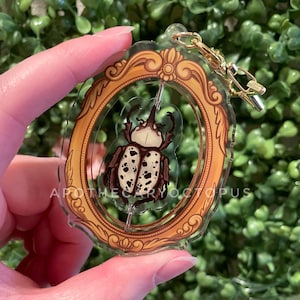 SPINNING Beetle Keychain