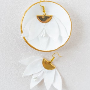 Wedding earrings chic and timeless style