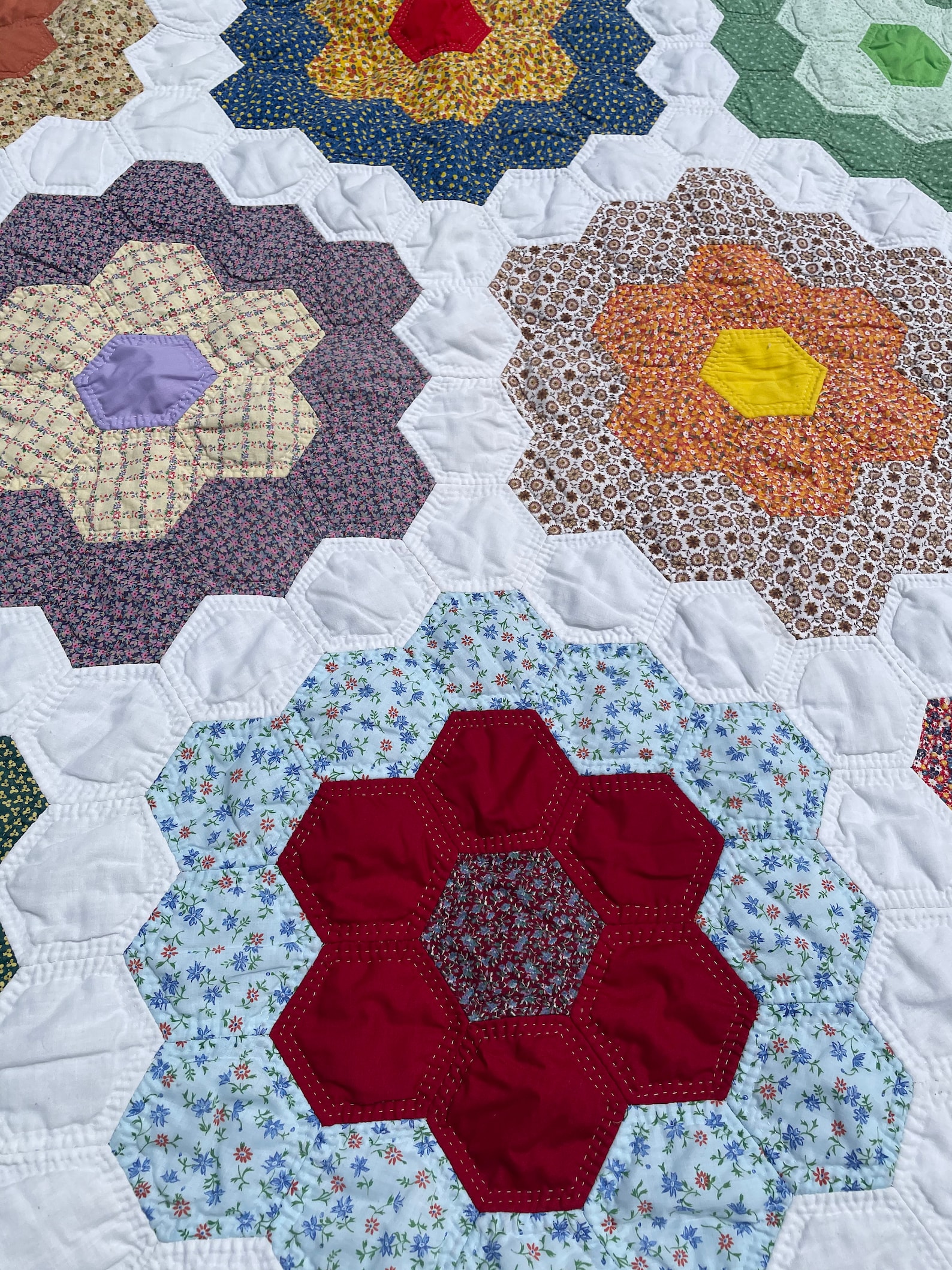 Grandmas Flower Garden Quilt Vintage Quilt Hexagon Quilt Etsy