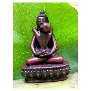 Gift for Mom Yab Yum Statue Antique Buddhashakti Statue for Decorative Collections Handcarved Red Buddha Shakti Figurines Embrace Tantra image 2