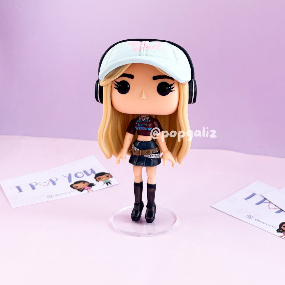 Sabrina Carpenter Dolls