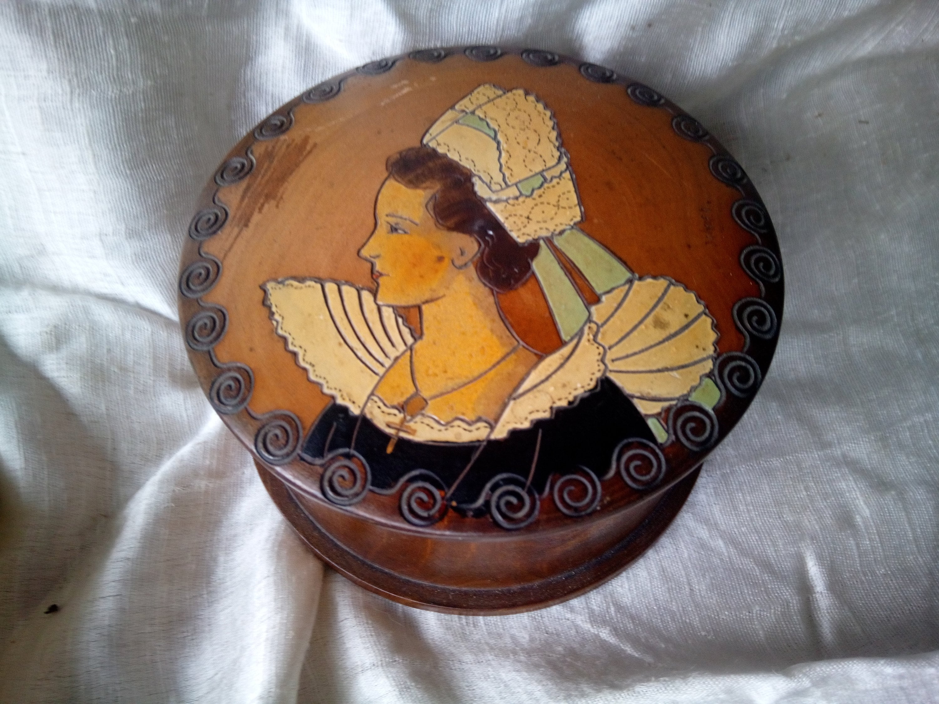 Boîte en Bois Artisanale Bigouden