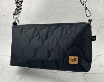 Crossbody bag/ shoulder bag made of quilted fabric including strap