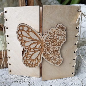 Rustikale Boho Schmetterling Karte, personalisiertes Geschenk aus Holz für Geburtstag Jahrestag Hochzeit Lehrer Freund Großmutter, alle Gelegenheiten