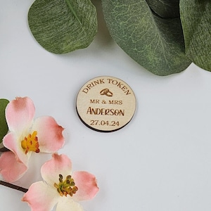 Fichas de madera personalizadas para bebidas: cupones de bar con grabados personalizados para bodas y fiestas