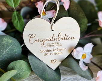 Personalised Congratulation on Your Wedding Day Wooden Gift Tag | Rustic Boho Wedding Keepsake Ornament | Eco friendly Hanging Decoration