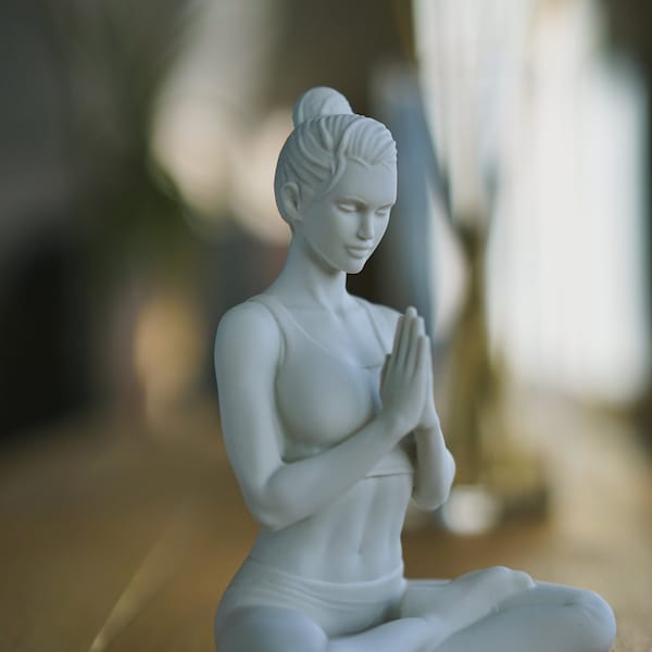 Figura de yoga de cerámica, minimalista, meditación, estatua de cerámica mujer, escultura de yoga, decoración Diwali, regalo personalizado, loto