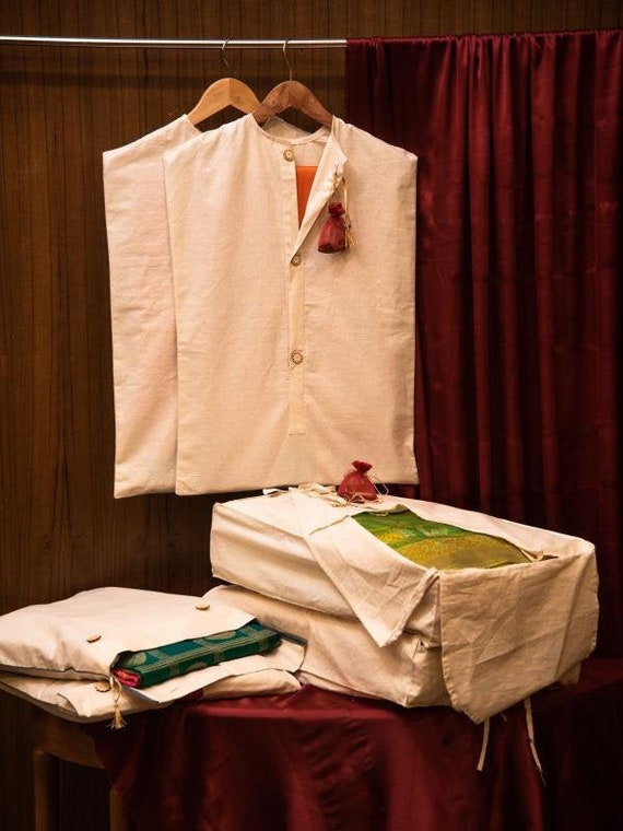 Handmade Combo of Garment Bags(pack of each)/ Eco-friendly/Peephole Saree  Wrap/Travel Pack/ Garment Bag/Wardrobe Organizer/Dress Wrap