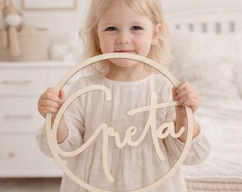 Personalisierter Holzring mit Wunschwort