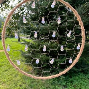 Round 10&quot; chicken wire sun catcher