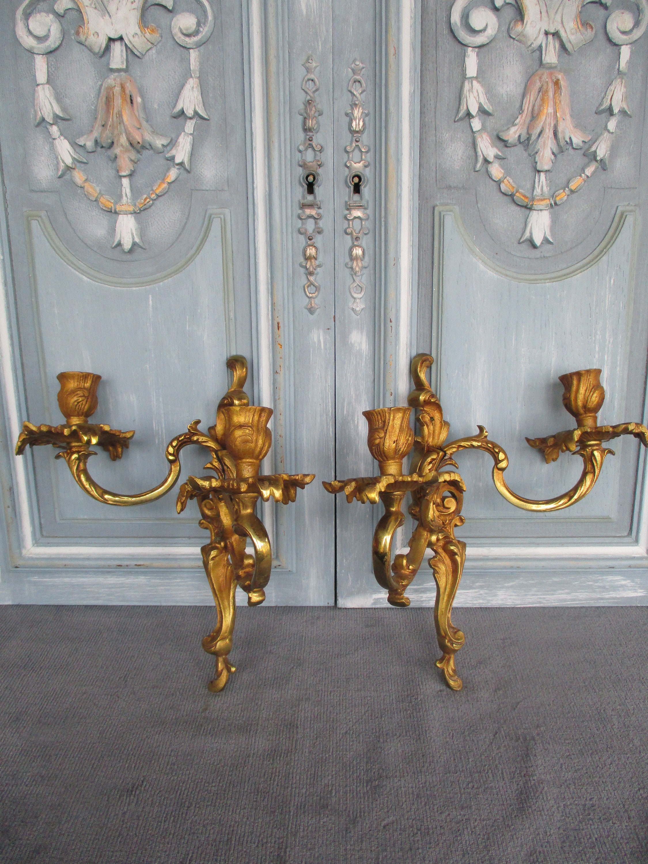 Appliques en Bronze Français Antiques/Bougeoirs
