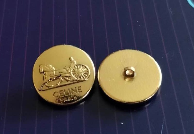 [CHANEL] シャネル ボタン ゴールド 4個 正規品 美品 Vintage Authentic CHANEL Buttons, Black And Gold | eBay