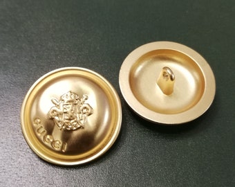 1 Buttons  gold 22 mm