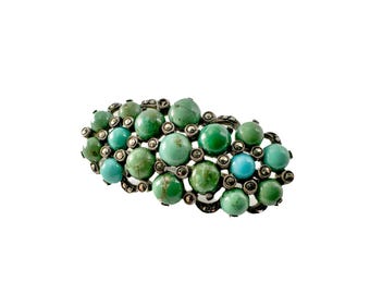 Broche vintage de plata con marcasitas turquesas y piedras de vidrio, circa 1940, hermosos colores.