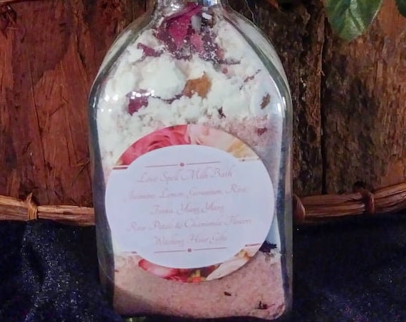 Love Spell Milk Bath with Dried Rose Petlas, Garnet and Rose Quartz chips. 10 ounces