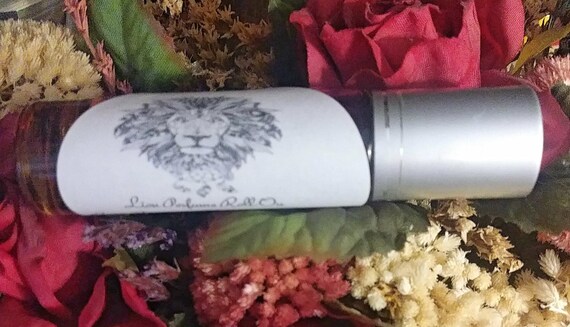 Lion Perfume Roll-On with Tiger's Eye chips