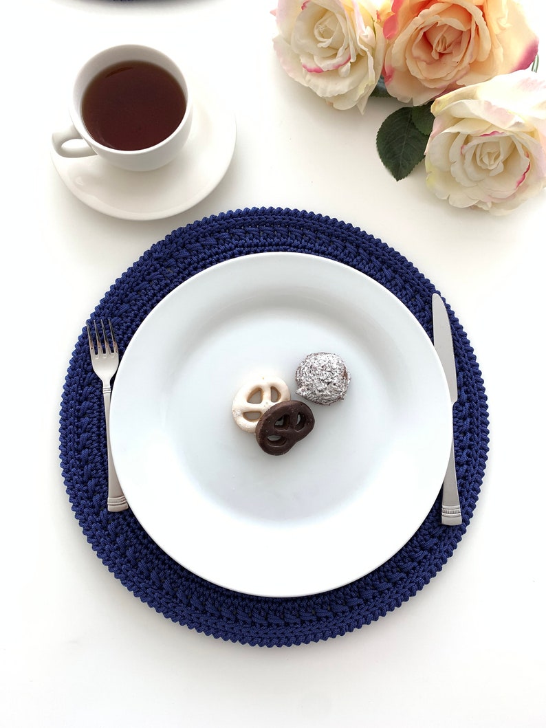 Blue Placemats, Round Placemats Set, Table Placemats 14 Inches, Modern