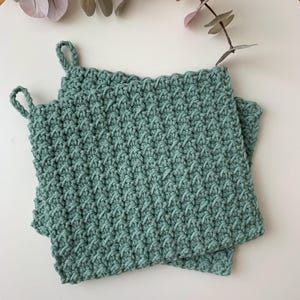 Handmade Cotton Hot Pad – Set of 2 | Thick Heat-Resistant Trivets | 8 Color Options | Non-Slip Surface Protection