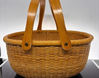 Vintage Nantucket Style Wicker Basket Bath & Body Works Double Handle Oval Basket