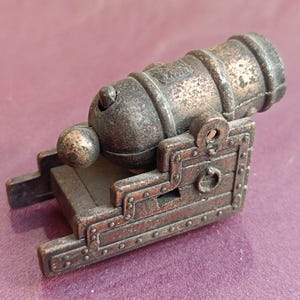 RARE Playme Pencil Sharpener, Vintage Cannon Sharpener, Spanish Pencil Sharpener, Antique Pencil Sharpener Collectible Stationery 1970