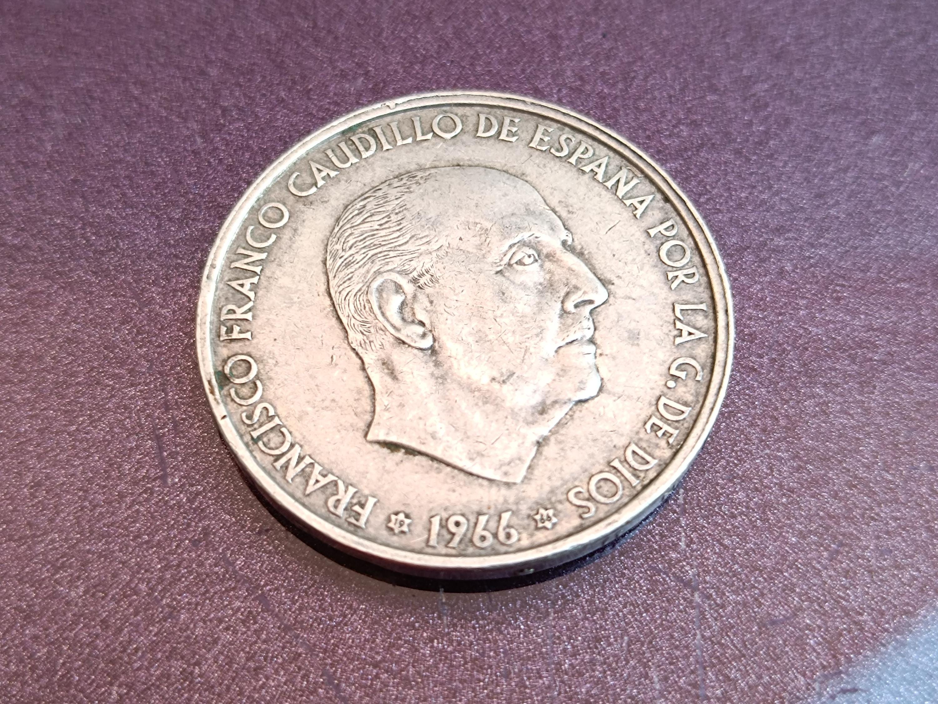 1966 シルバー 100 ペセタ スター 66 フランコ、フランシスコ フランコ