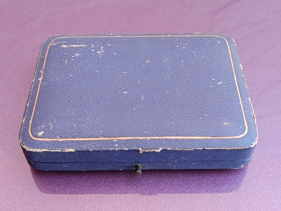 1900 cigarette case 1900 Silver Cigarette Case, Vintage Silver Cigarette Box, Cigarette Case,  Retro Silver Cigarette Case, Silver Coin Holder, Silver Match Box