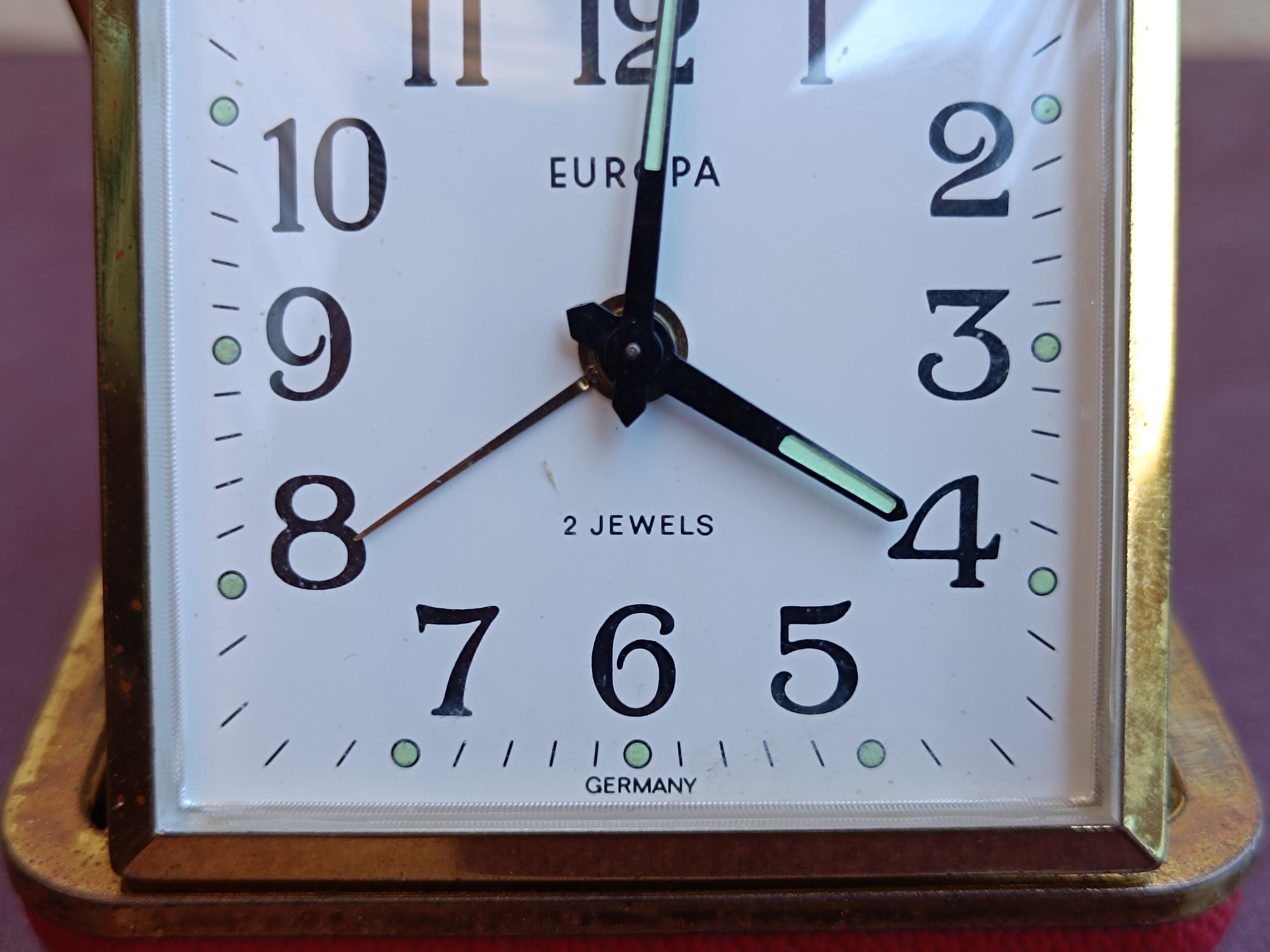 Réveil de voyage vintage à 2 bijoux Europa | Horloge pliante