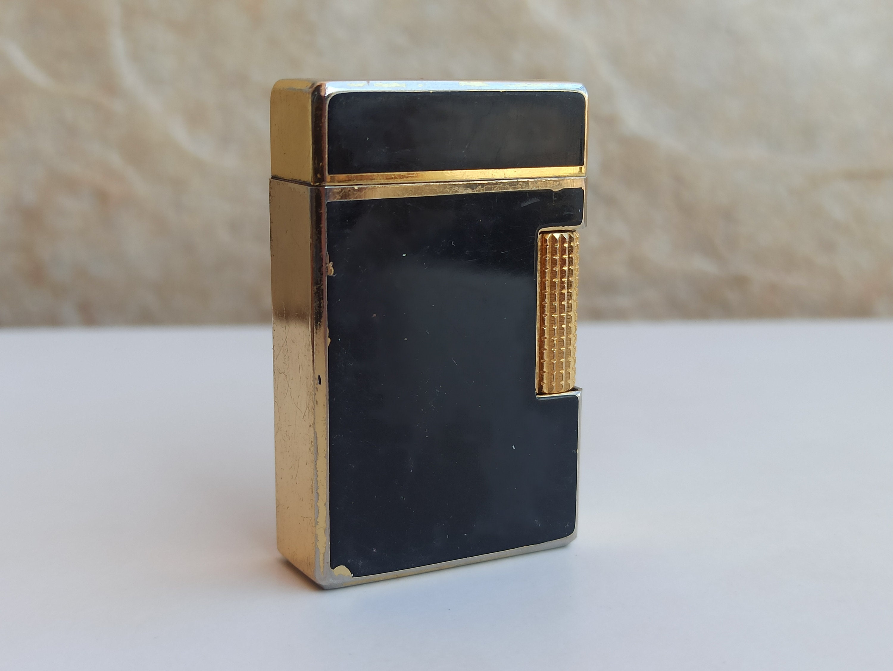 HADSON TRIUMPH Gas Lighter, Vintage Lighter, Untested, Gold