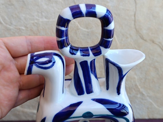 Lot - SARGADELOS SPAIN PORCELAIN FIGURINE