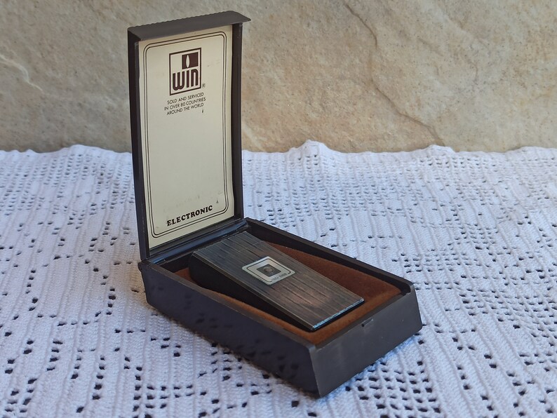 WIN Electronic Vintage Gas Lighter, Silver Plated Lighter, Untested