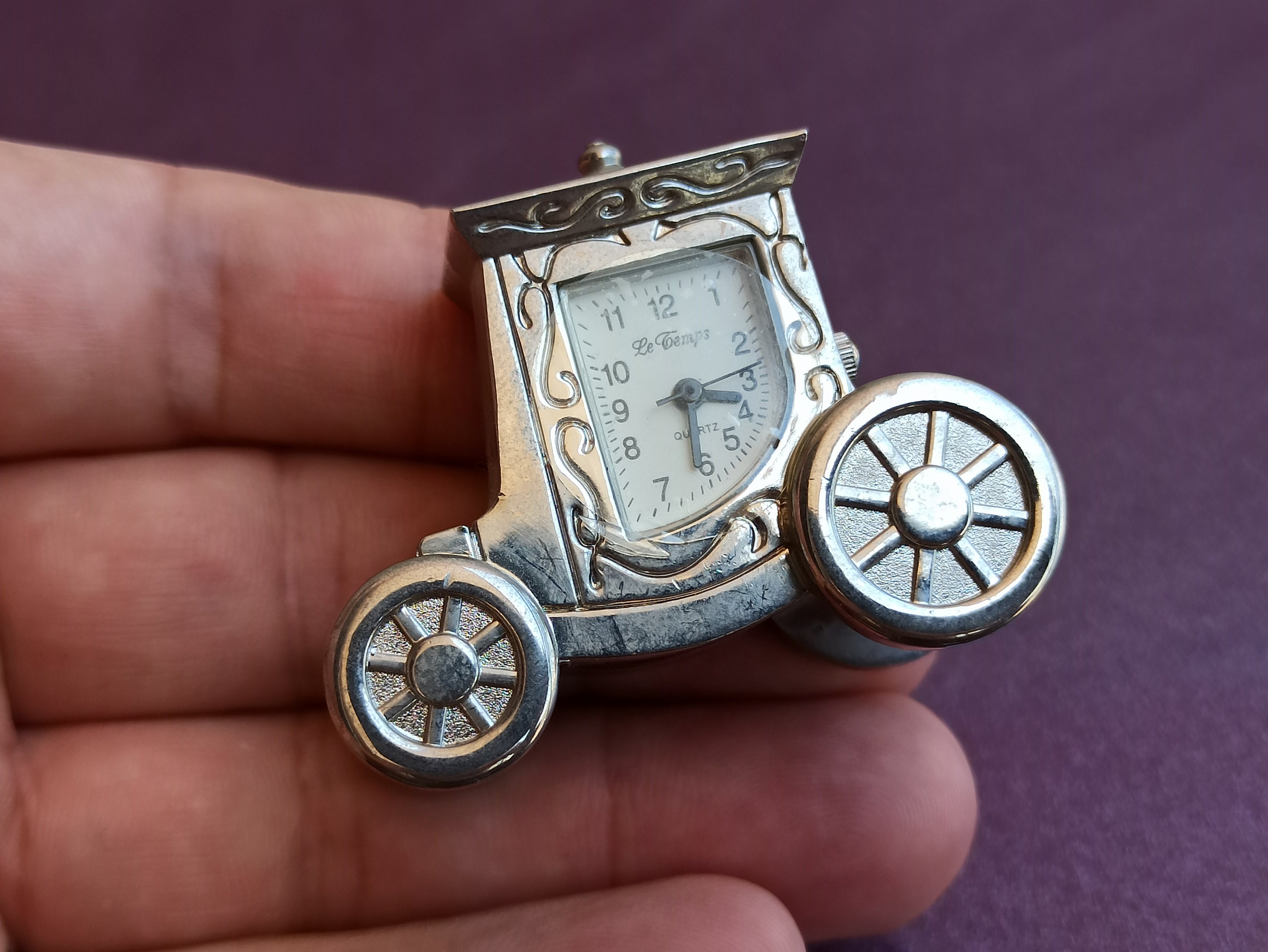 Vintage Le Temps Quartz Watch Vintage Le Temps Quartz Watch | eBay main image 2
