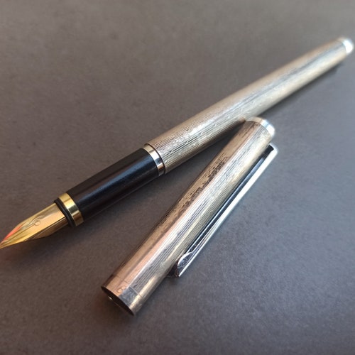 BISBON 925 Fountain Pen, Silver Pen, Samples shops Of 925 Sterling Silver, Vintage Rare Caligraphic, Ink Pen Bisbon, Ink Pen