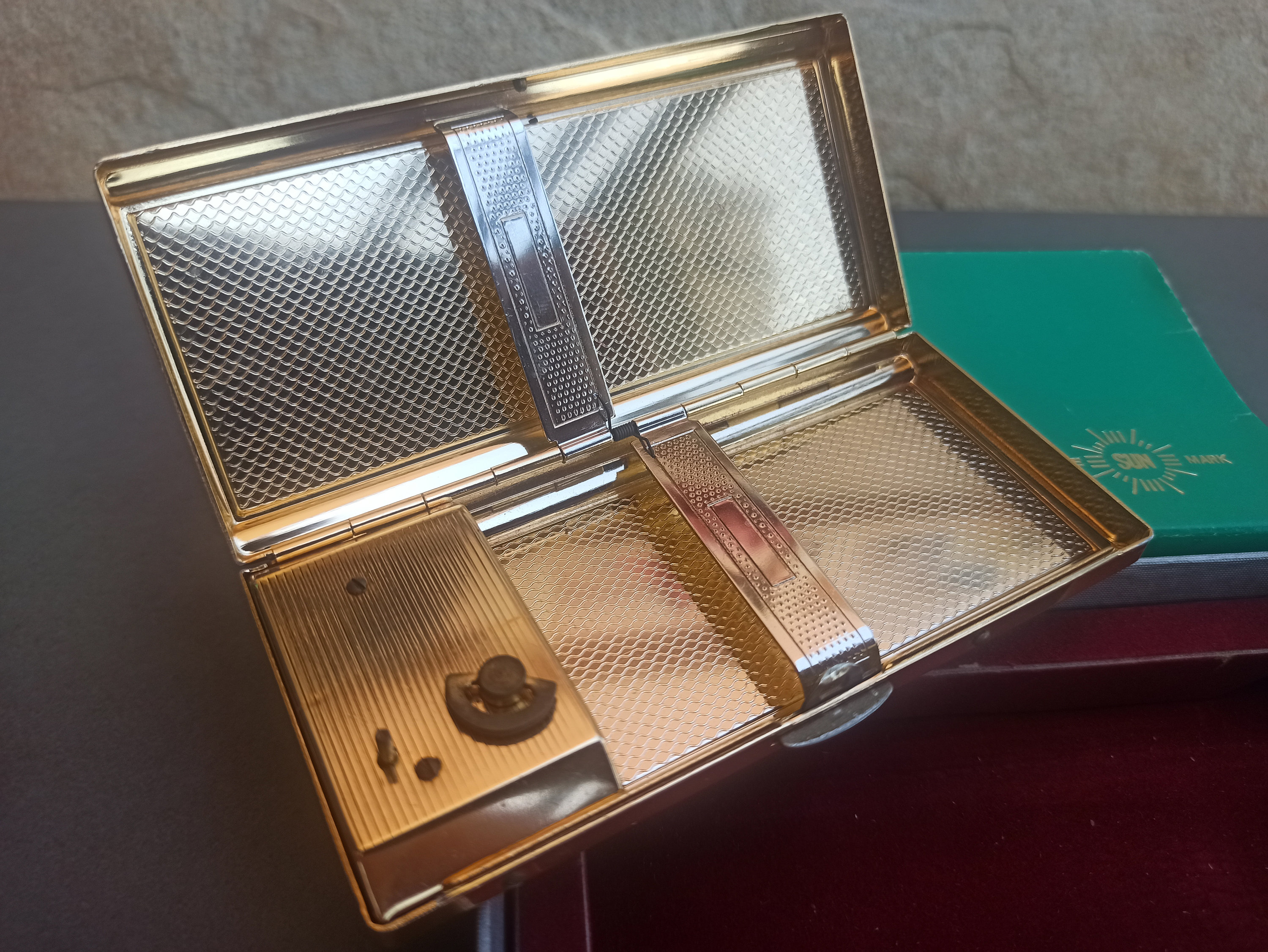 Vintage 1970 Musical Cigarette Case, Musical Cigarette Case
