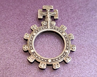 Vintage Jesus Christ on cross ring - Etsy 日本